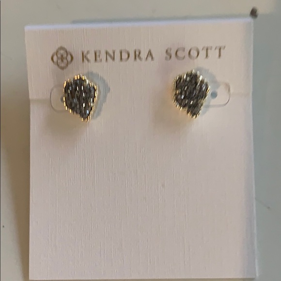 Kendra Scott Jewelry - Earings